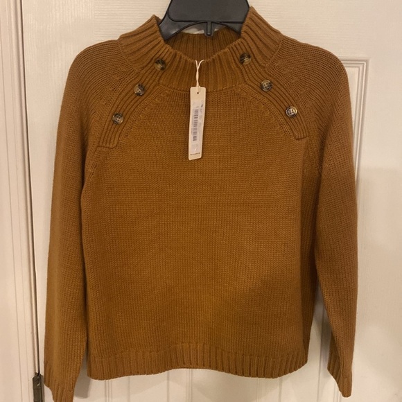 Beautiful brown Copper key sweater - Picture 2 of 5